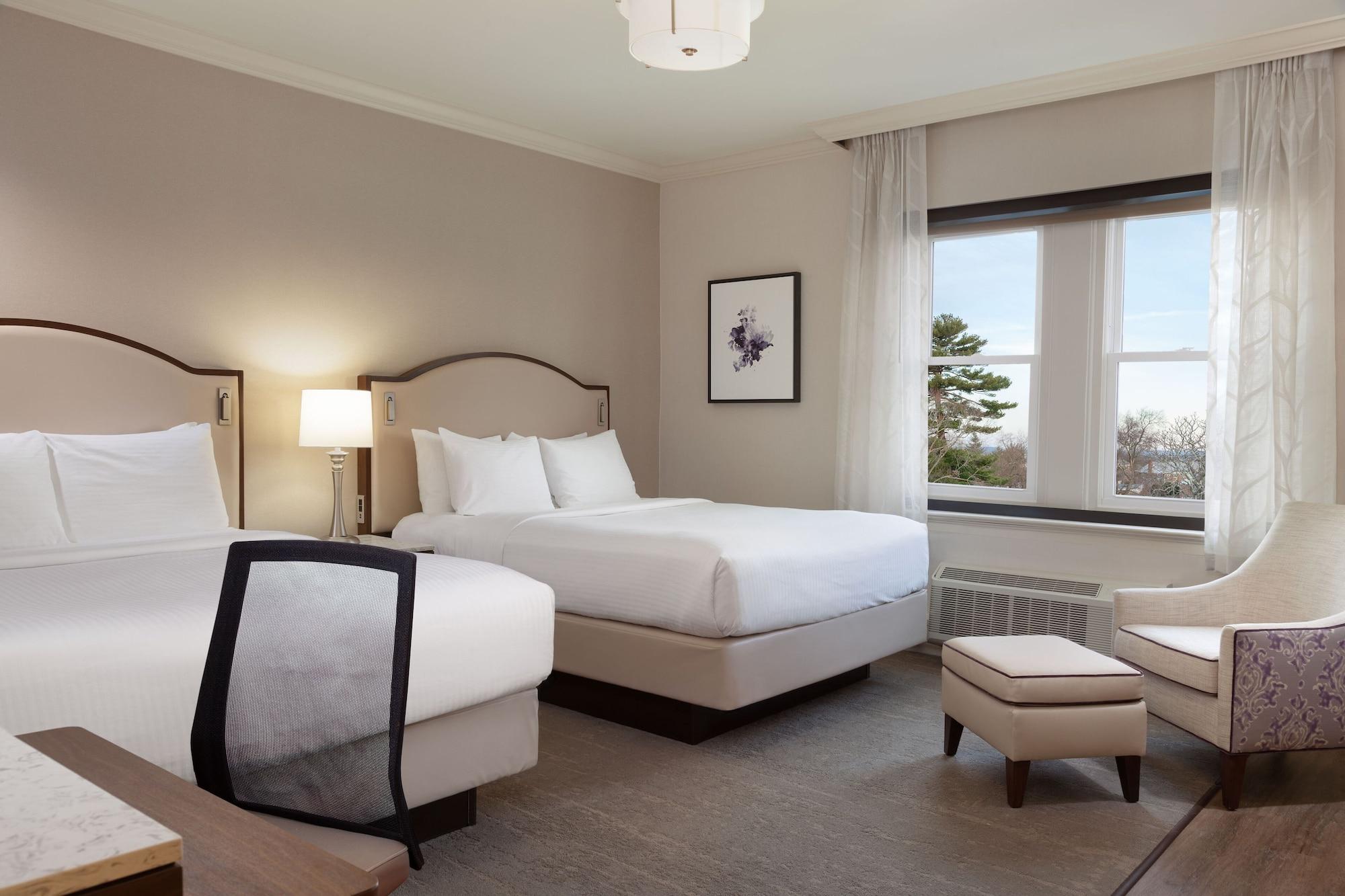 The Albion Summit Hotel Екстериор снимка